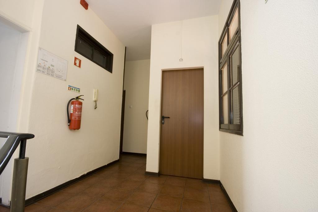 Отель Residencial Funchal Экстерьер фото
