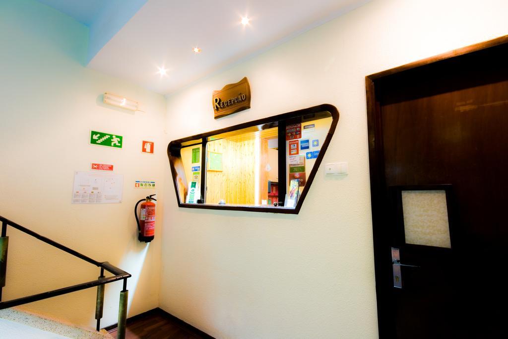 Отель Residencial Funchal Экстерьер фото