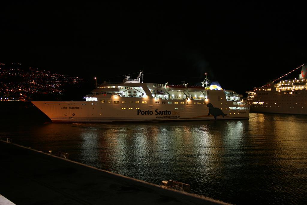 Отель Residencial Funchal Экстерьер фото